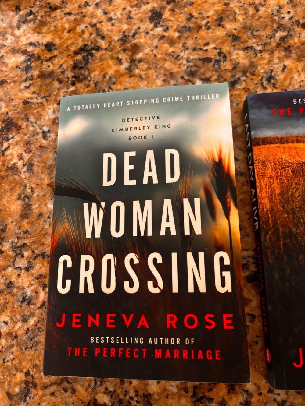 Dead Woman Crossing by Jeneva Rose - Paperback Thriller